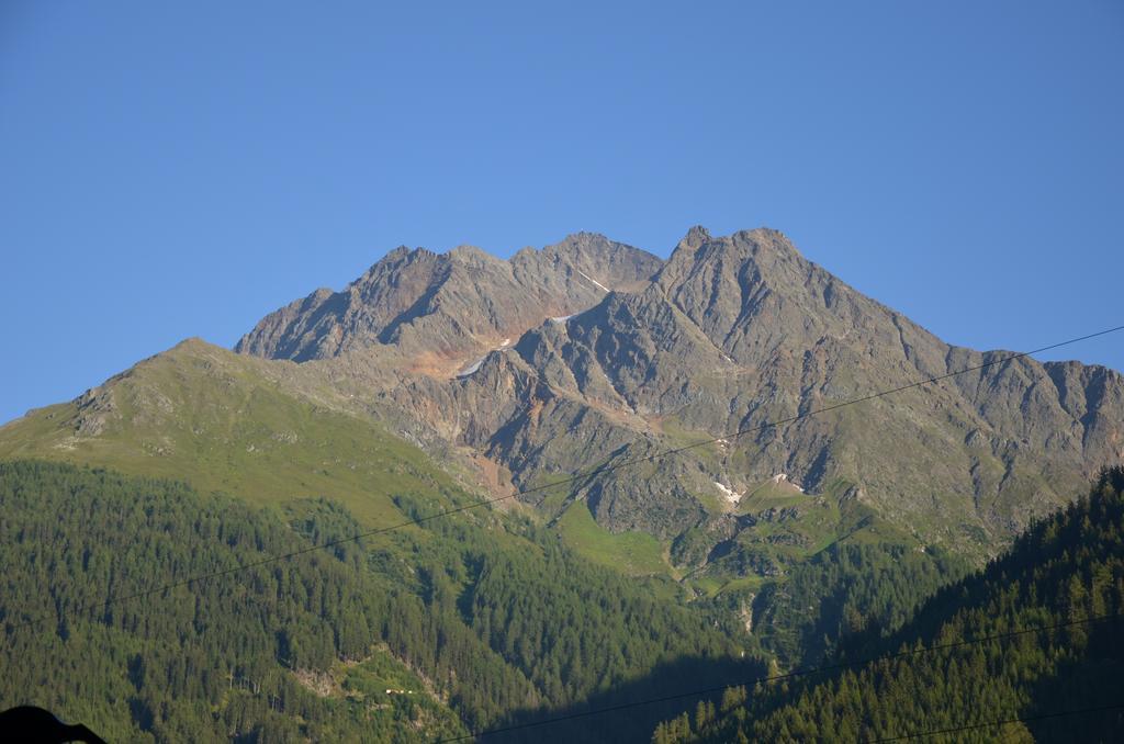Hotel Pettneuerhof Pettneu am Arlberg Kültér fotó