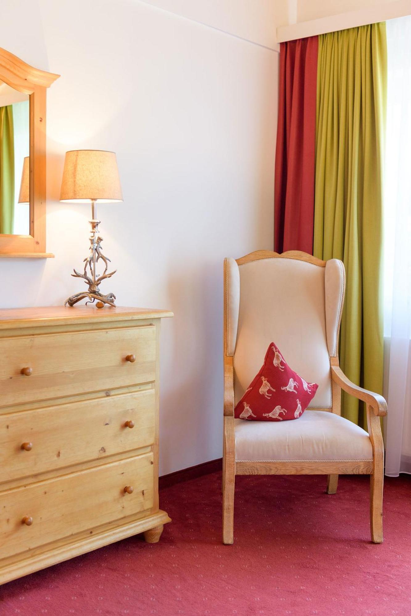 Hotel Pettneuerhof Pettneu am Arlberg Kültér fotó
